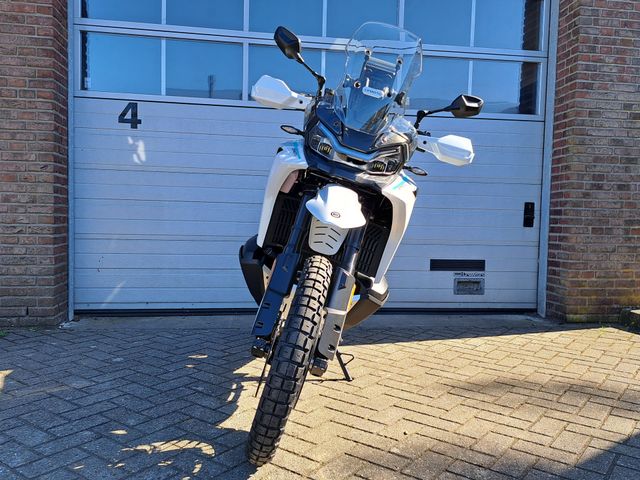 cfmoto - 1000-mt-x