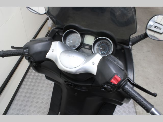 piaggio - xevo-125