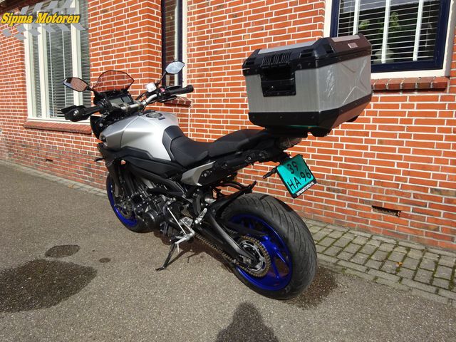 yamaha - tracer-900-abs