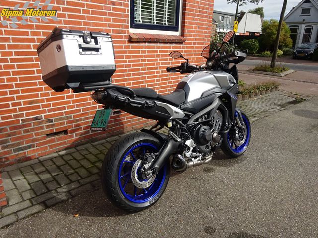 yamaha - tracer-900-abs