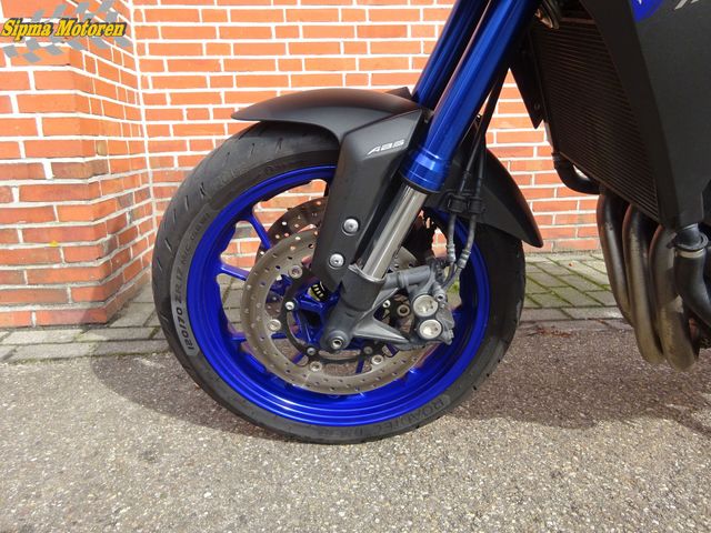 yamaha - tracer-900-abs