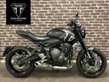 TRIUMPH TRIDENT 900