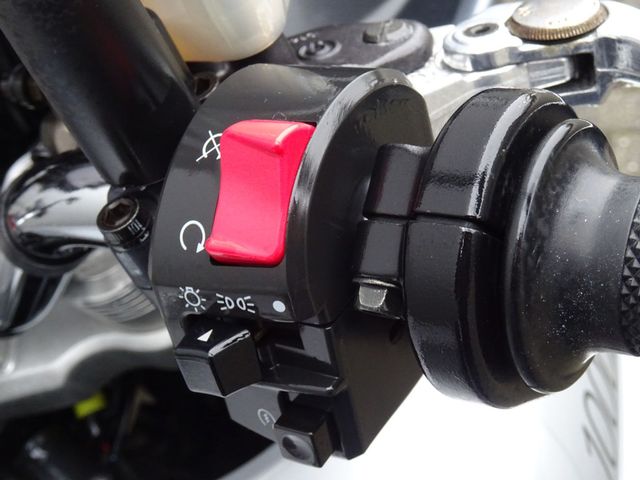 ducati - 1000-ds-multistrada