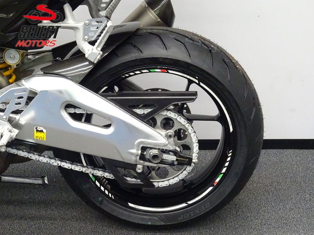 aprilia - tuono-v4-r-aprc