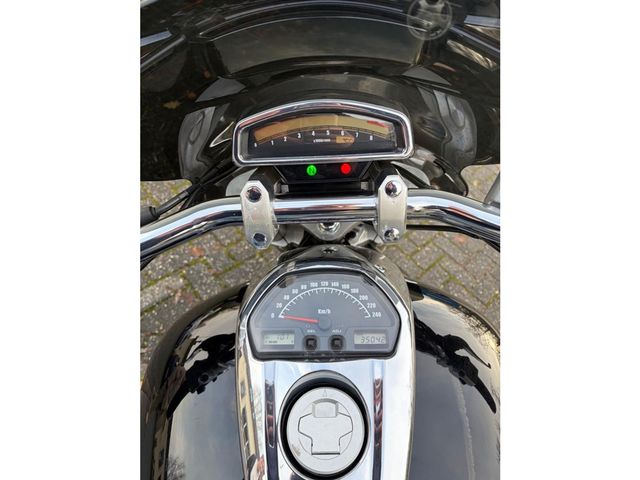 suzuki - intruder-m-1800-r