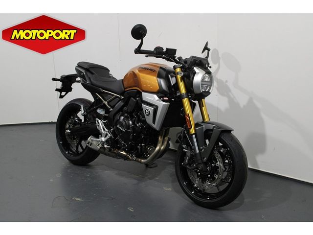 suzuki - gsx-8t