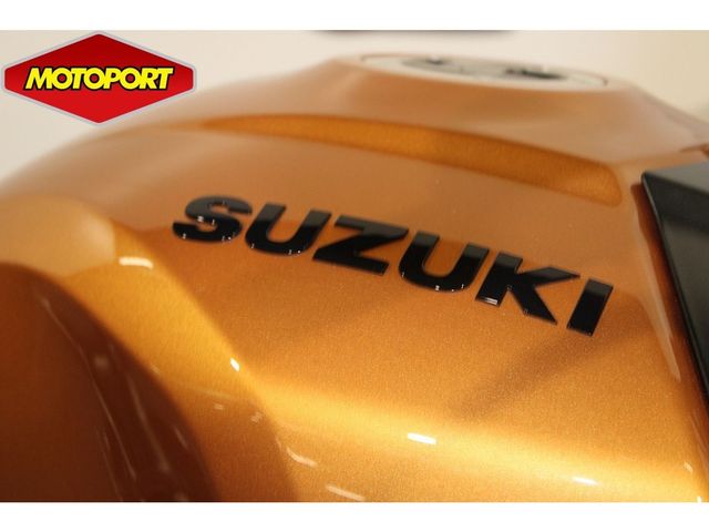 suzuki - gsx-8t