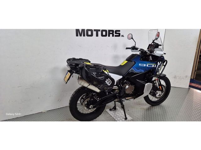 husqvarna - norden-901-expedition