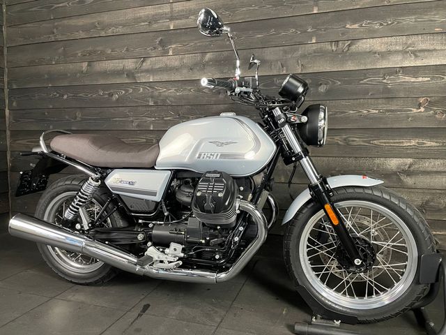 moto-guzzi - v-7-special