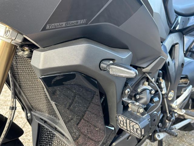 bmw - s-1000-xr