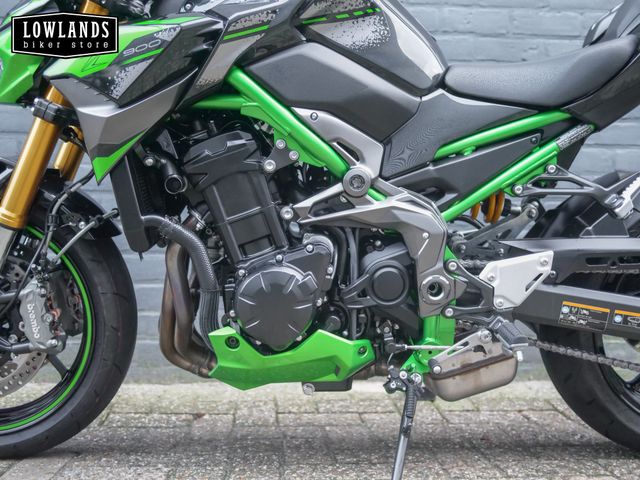 kawasaki - z900-se