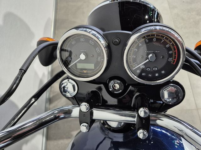 kawasaki - w-230