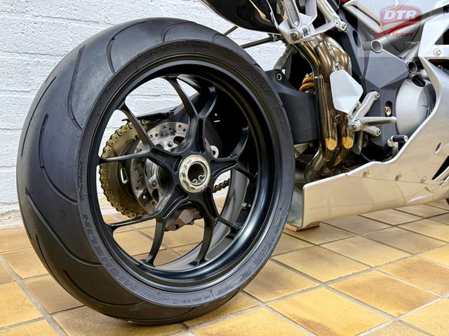 mv-agusta - f4-750-s-1-1