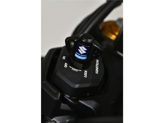 suzuki - v-strom-800-de