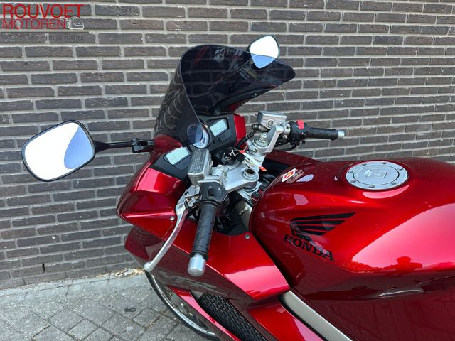 honda - vfr-800-fi-vtec