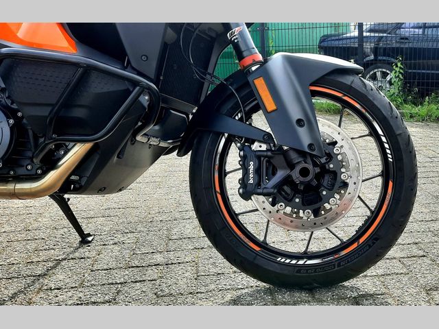 ktm - 1290-super-adventure-s