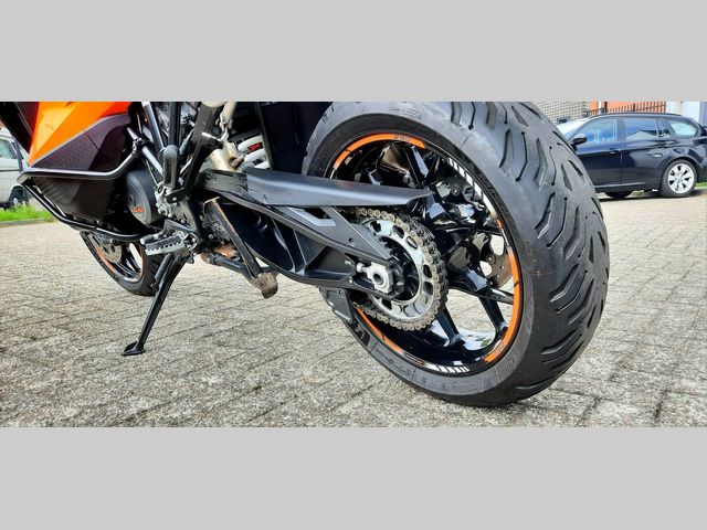 ktm - 1290-super-adventure-s