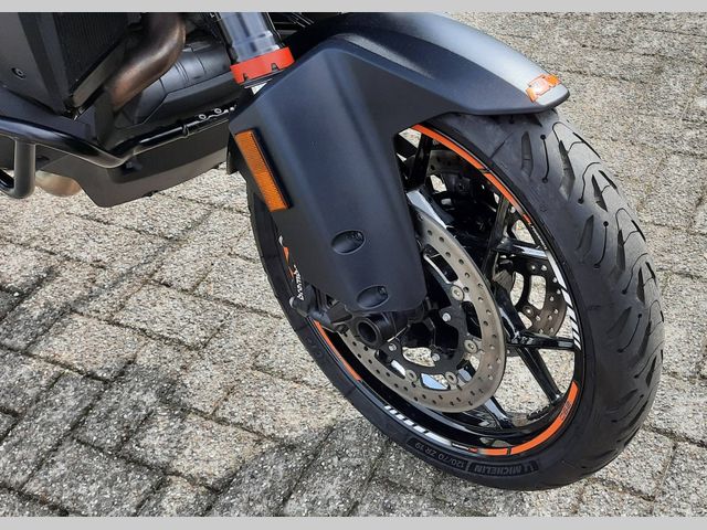 ktm - 1290-super-adventure-s
