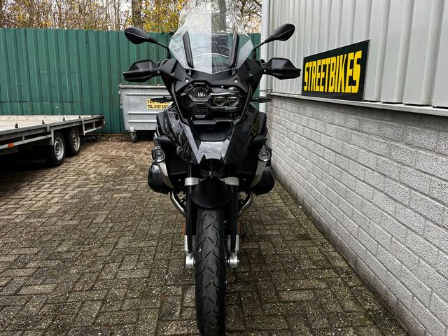 bmw - r-1250-gs-triple-black