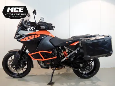 KTM 1050 ADVENTURE – foto 4
