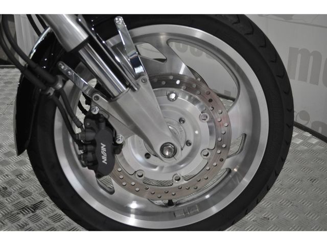 honda - vtx-1800