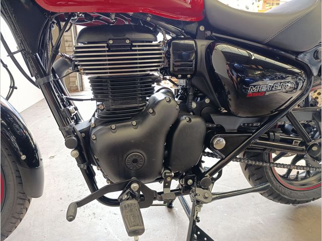 royal-enfield - meteor-350