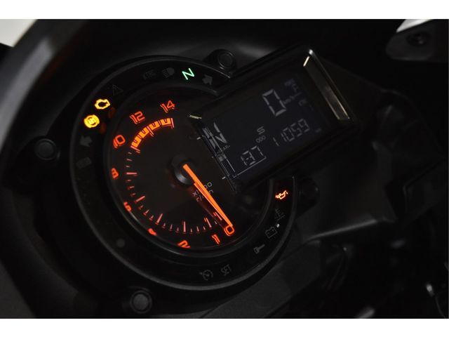 kawasaki - versys-1000-tourer