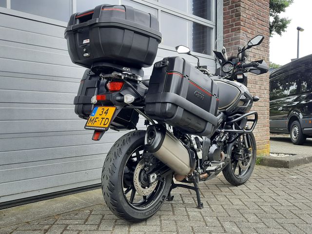 suzuki - v-strom-1000-abs
