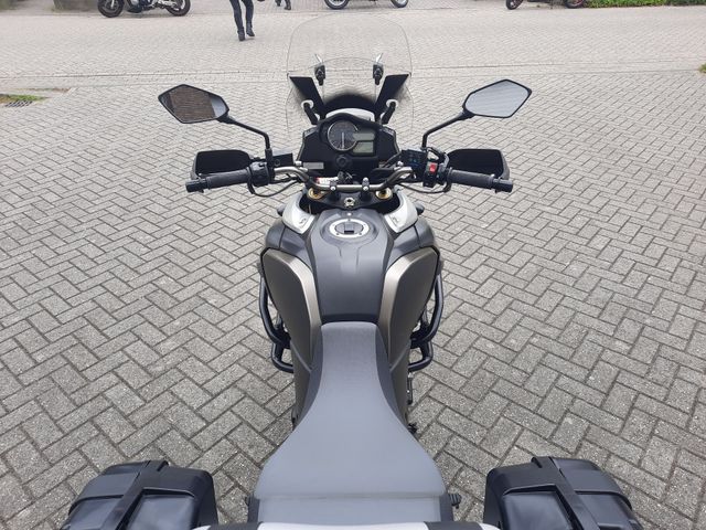 suzuki - v-strom-1000-abs