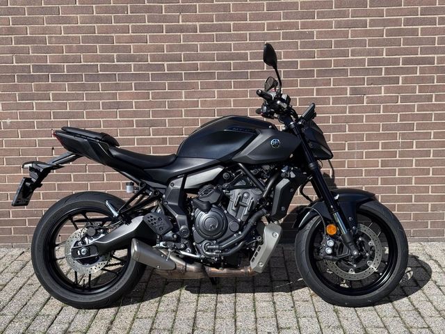 yamaha - mt-07-y-amt
