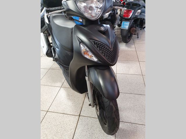 suzuki - ux-150