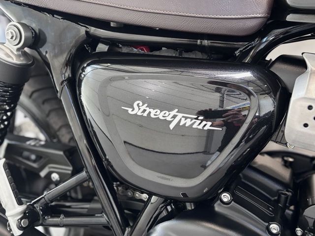 triumph - street-twin