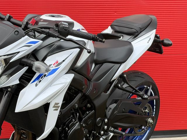 suzuki - gsx-s-750-abs