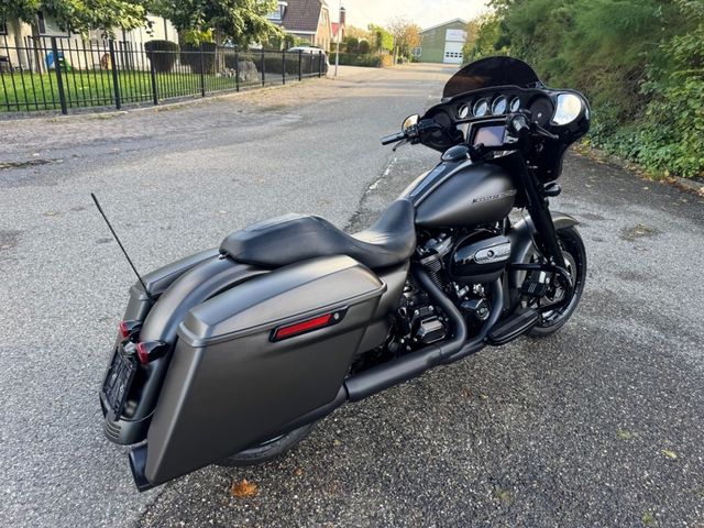 harley-davidson - street-glide-special-flhxs