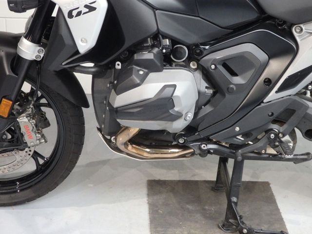 bmw - r-1300-gs