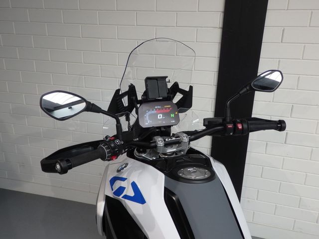 bmw - r-1300-gs
