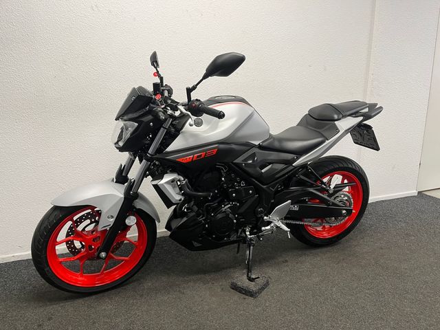 yamaha - mt-03