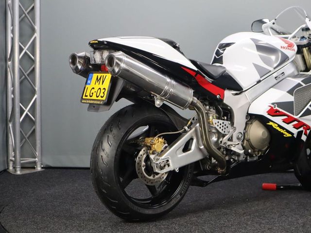 honda - vtr-1000-sp-2