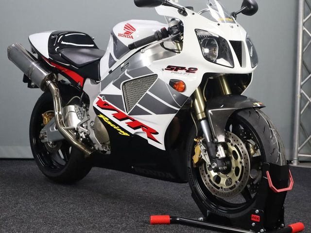 honda - vtr-1000-sp-2