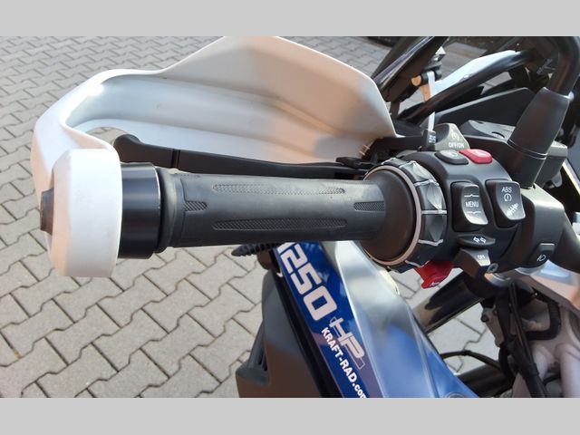 bmw - r-1250-gs-adventure