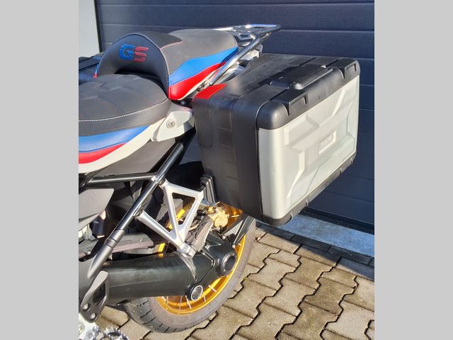 bmw - r-1250-gs-adventure