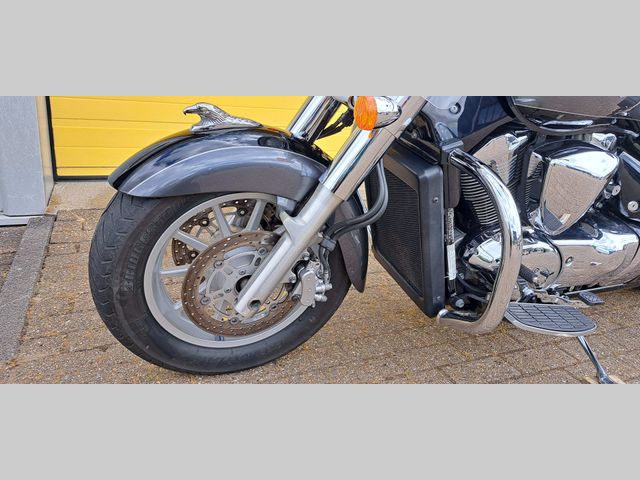 suzuki - intruder-c-1800-r-lc
