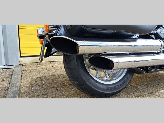 suzuki - intruder-c-1800-r-lc