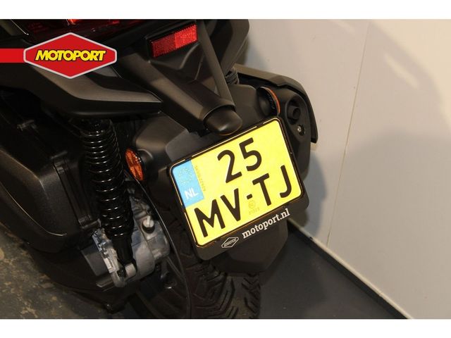 yamaha - x-max-300-tech-max