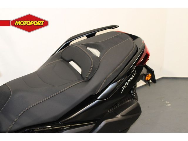 yamaha - x-max-300-tech-max