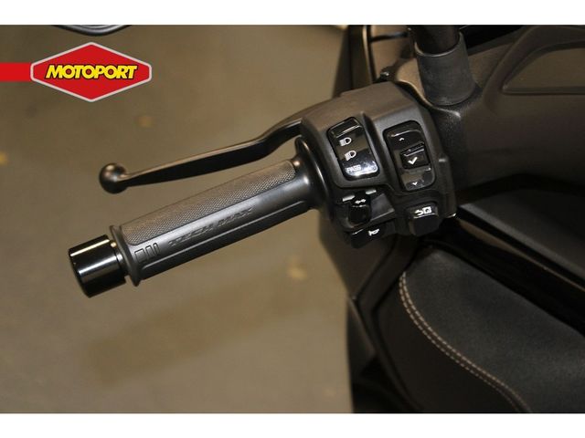 yamaha - x-max-300-tech-max