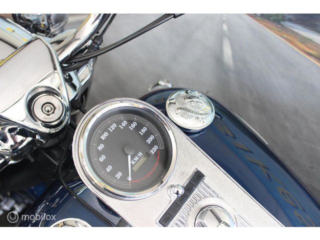 harley-davidson - road-king-classic-flhrci