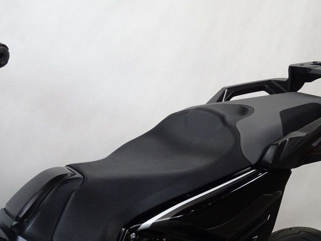 honda - x-adv