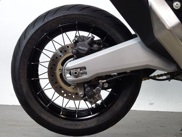 honda - x-adv