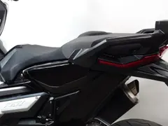 Honda X-ADV 750 DCT 2018 occasion – foto 11 van 16